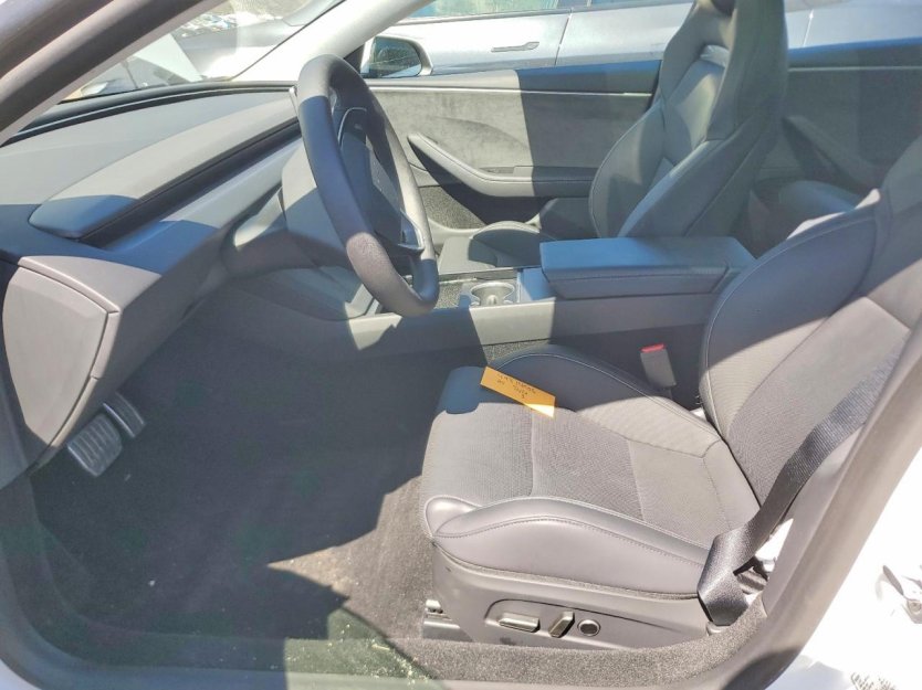 Salvage 2025 Tesla Model Performance