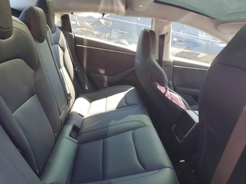 Salvage 2025 Tesla Model Performance