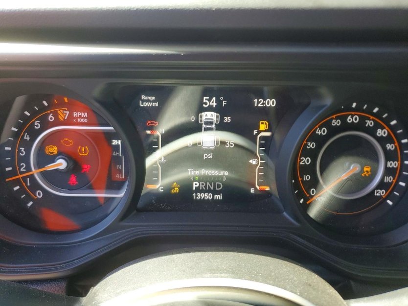 Salvage 2024 Jeep Gladiator Rubicon