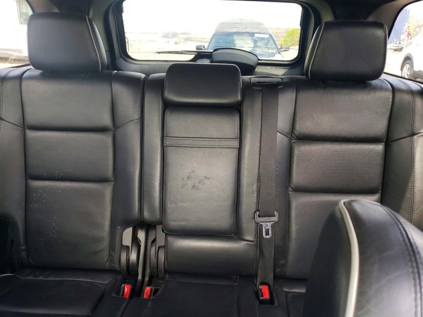 Salvage 2012 Jeep Grand Cherokee Overland