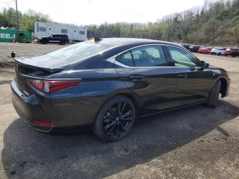 Salvage 2024 Lexus Es 300h F Sport