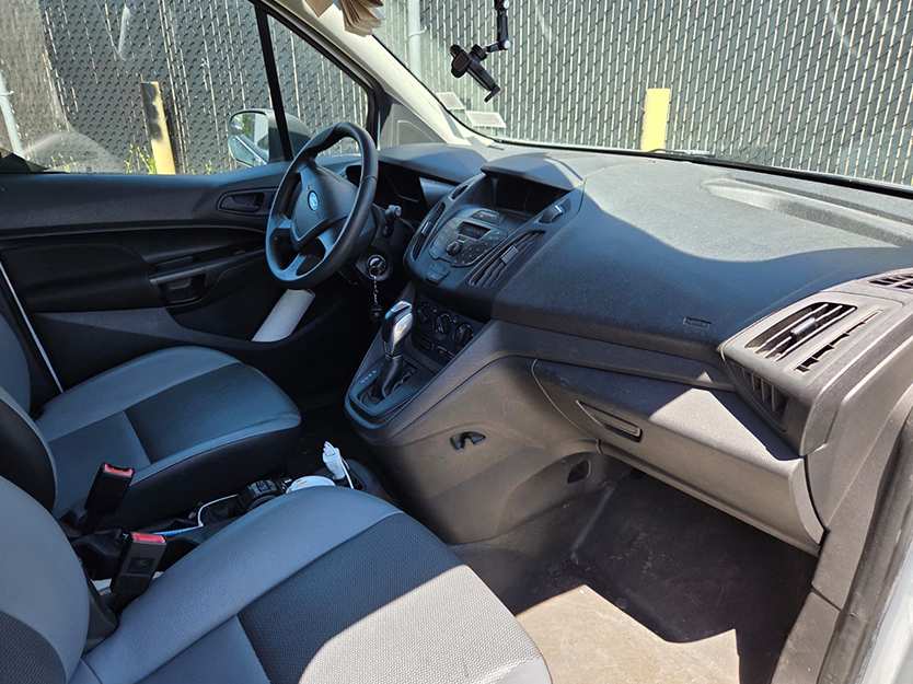 Salvage 2016 Ford Transit Connect