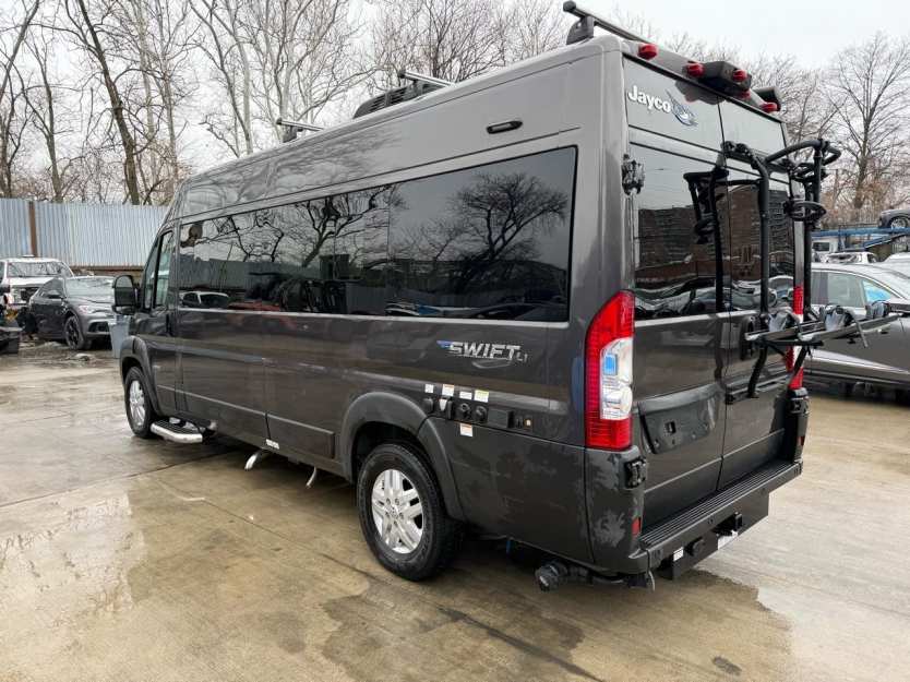 Salvage 2021 Jayco Swift Li
