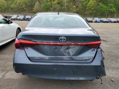 Salvage 2022 Toyota Avalon Hybrid Limited