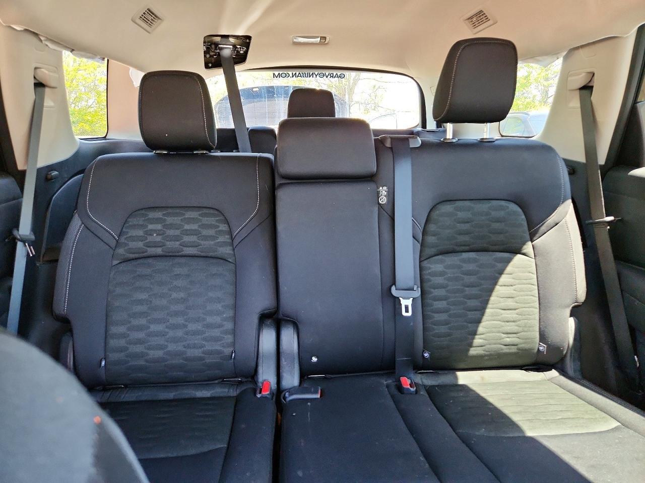 Salvage 2025 Nissan Pathfinder 