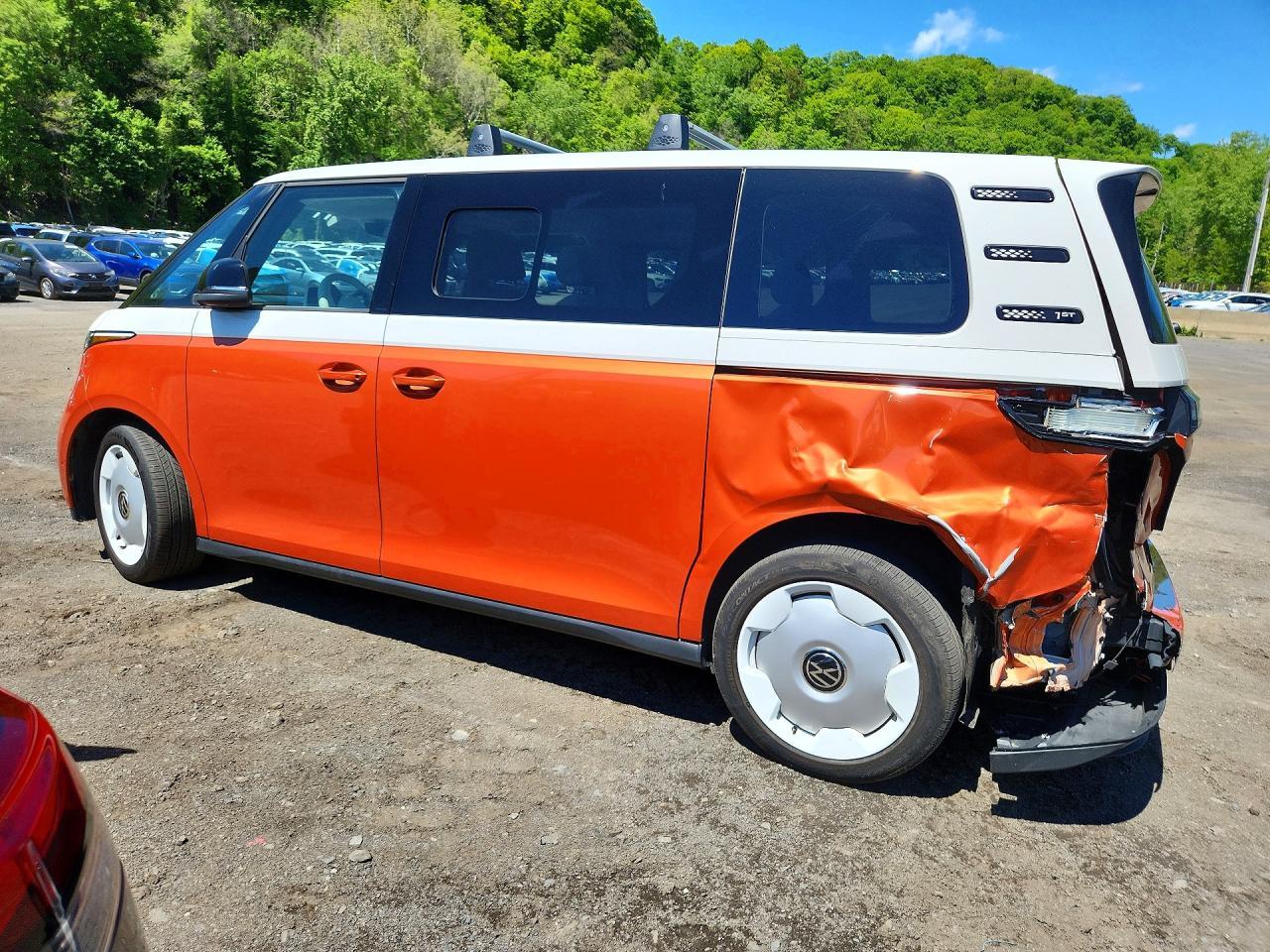 Salvage 2025 Volkswagen Id Buzz First Edition