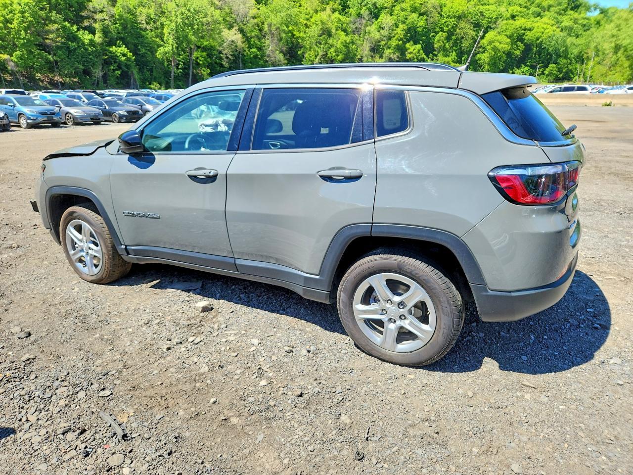 Salvage 2024 Jeep Compass 