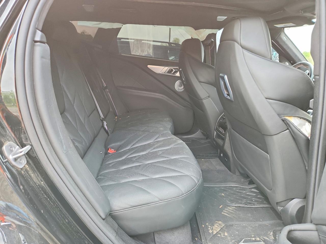 Salvage 2025 Bmw Xm 
