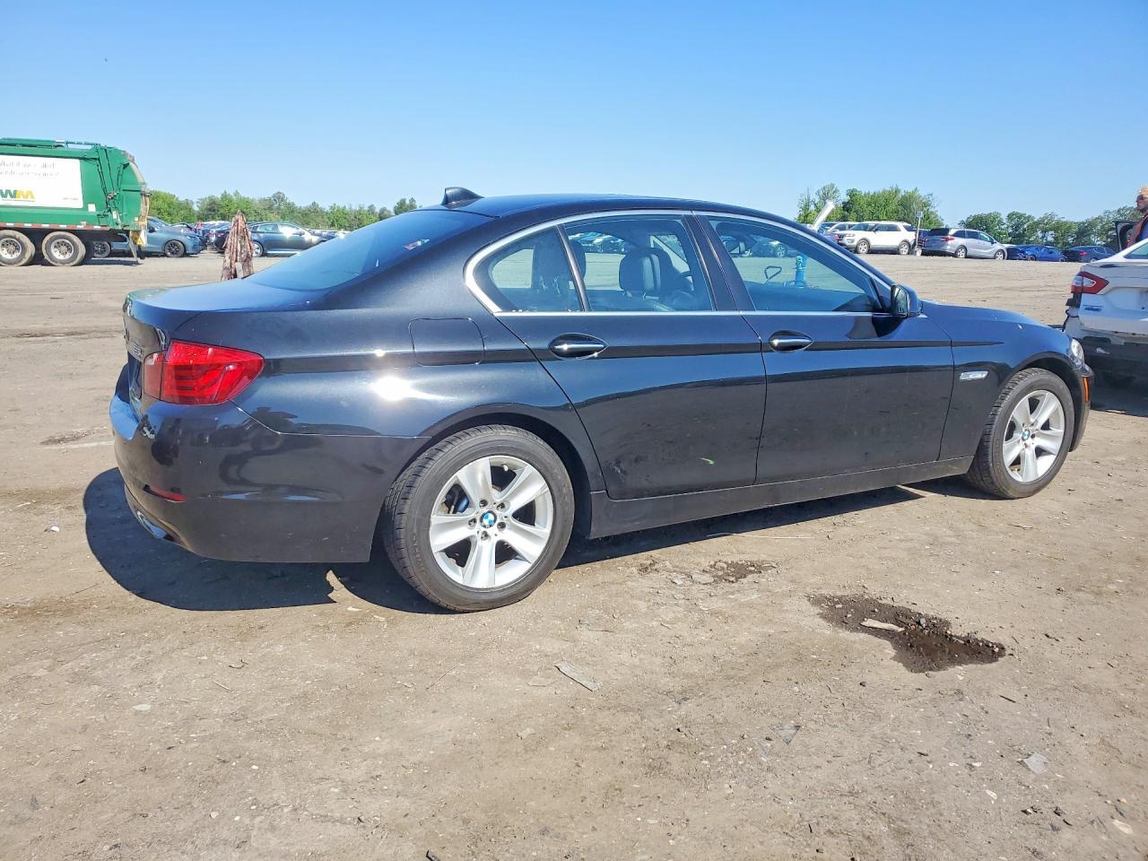 Salvage 2013 Bmw 528 Xi