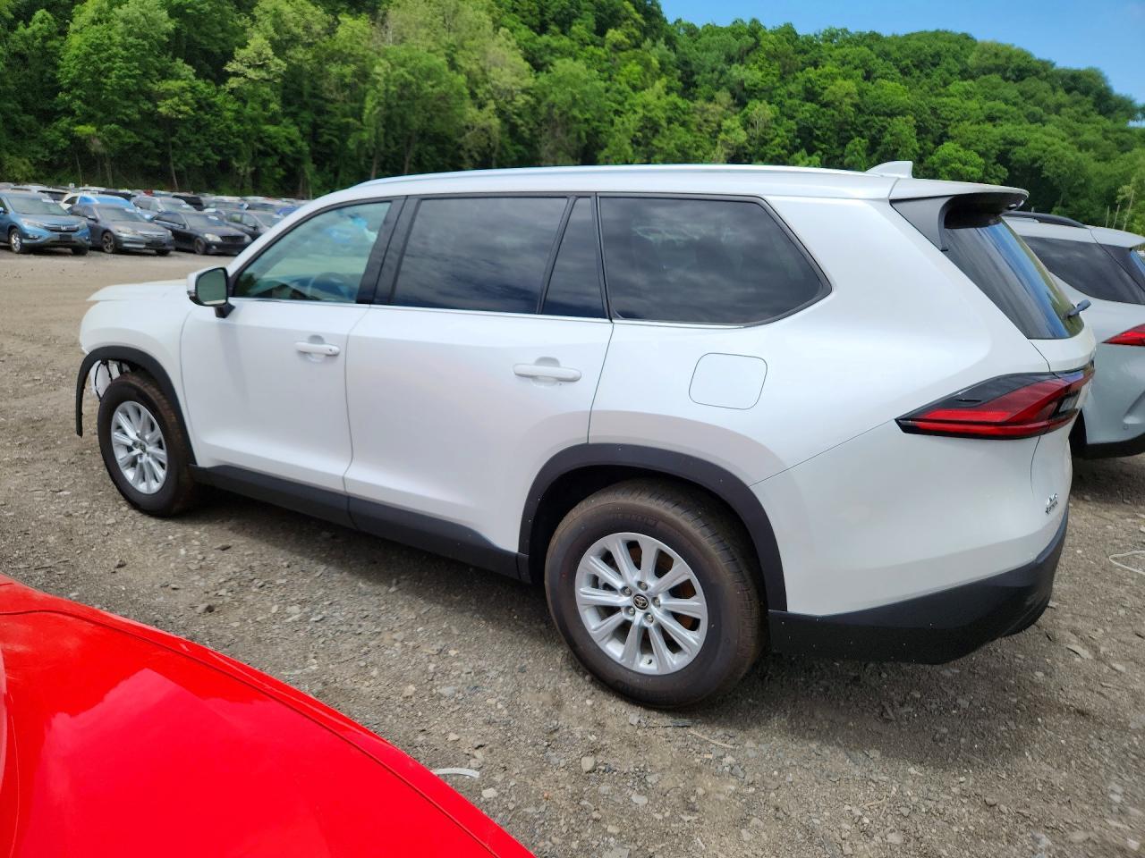 Salvage 2026 Toyota Grand Highlander Xle