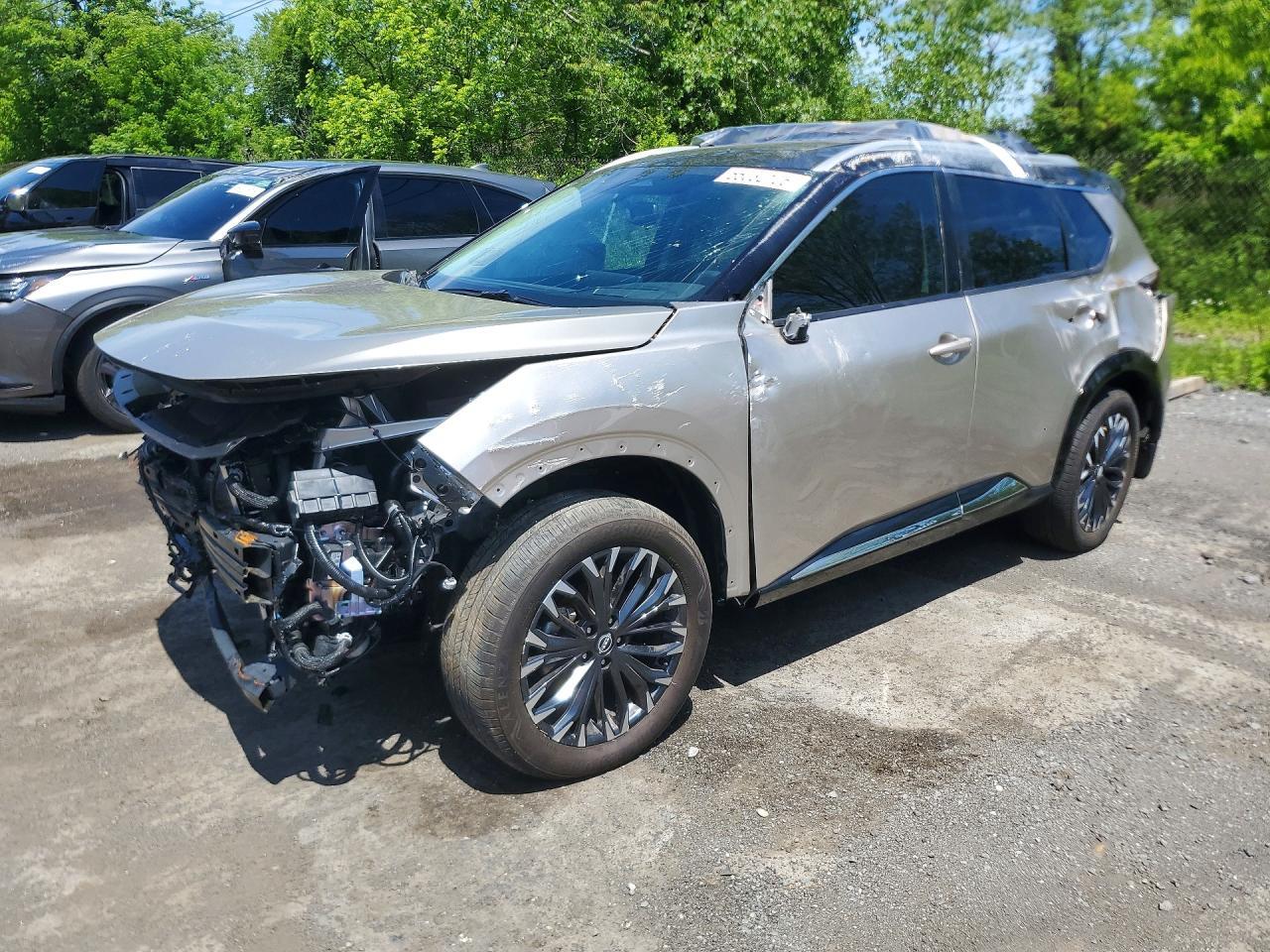 Salvage 2025 Nissan Rogue Platinum