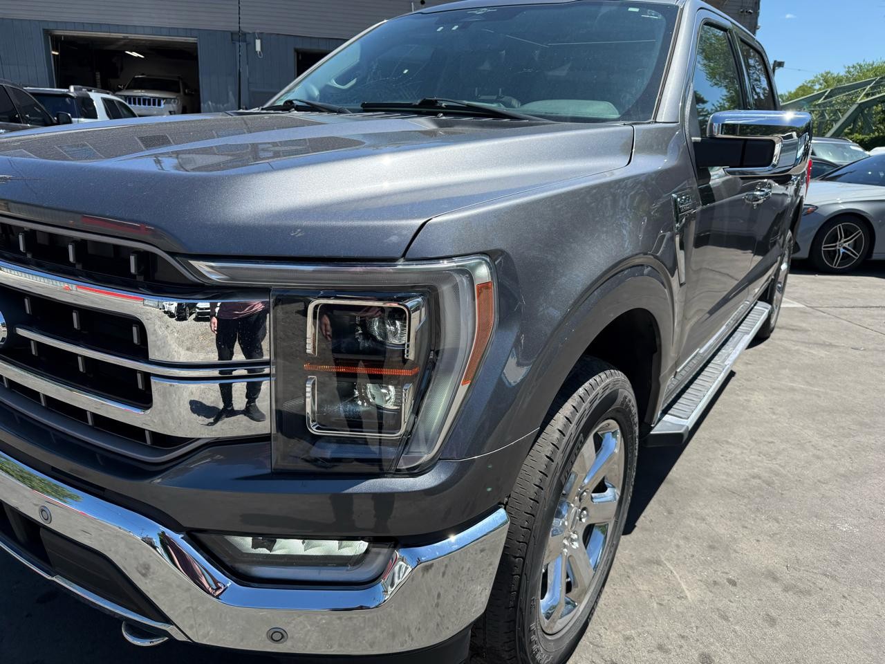 Авто з США 2023 Ford F150 Lariat