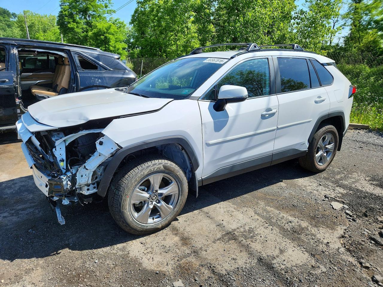 Salvage 2025 Toyota Rav4 Hybrid Xle