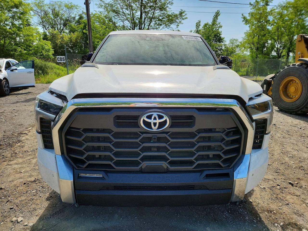 Salvage 2023 Toyota Tundra Limited Hv