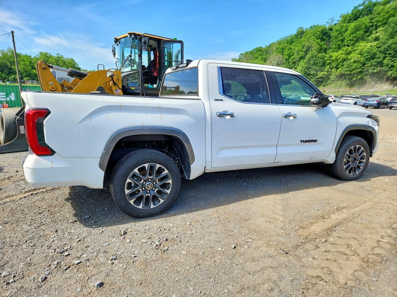 Salvage 2023 Toyota Tundra Limited Hv