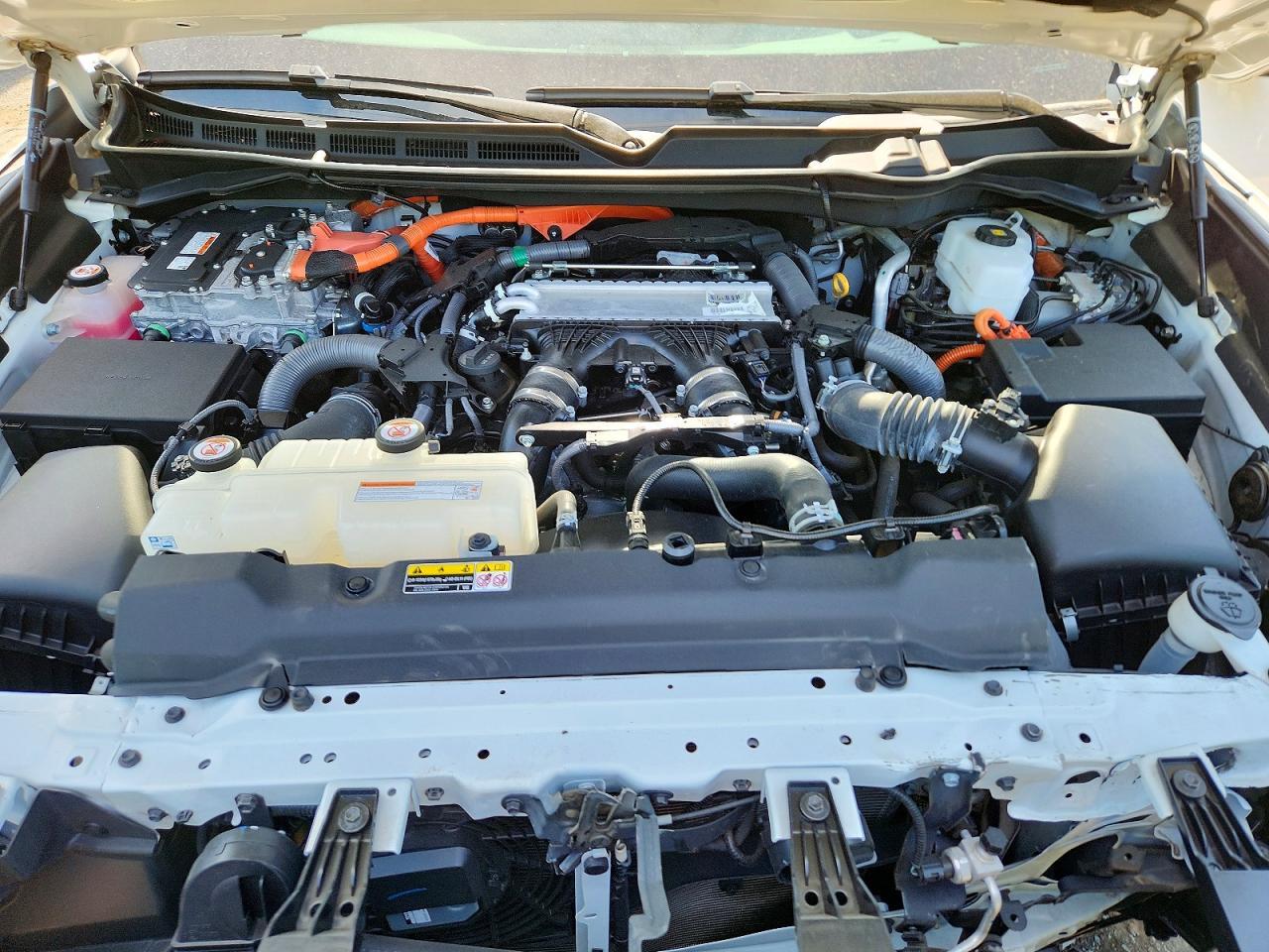 Salvage 2023 Toyota Tundra Limited Hv