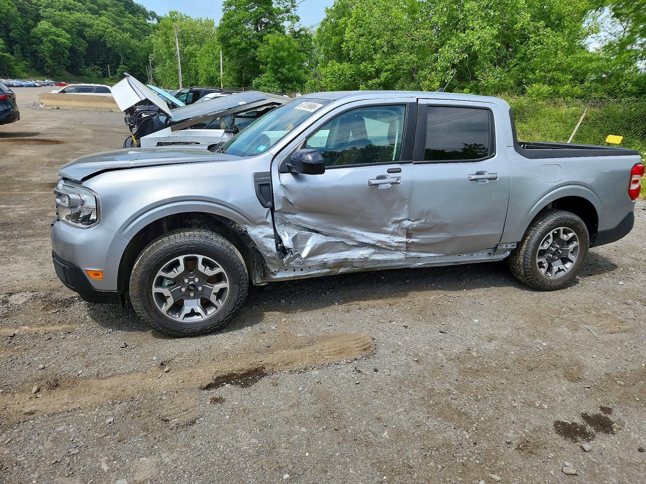 Salvage 2024 Ford Maverick Lariat