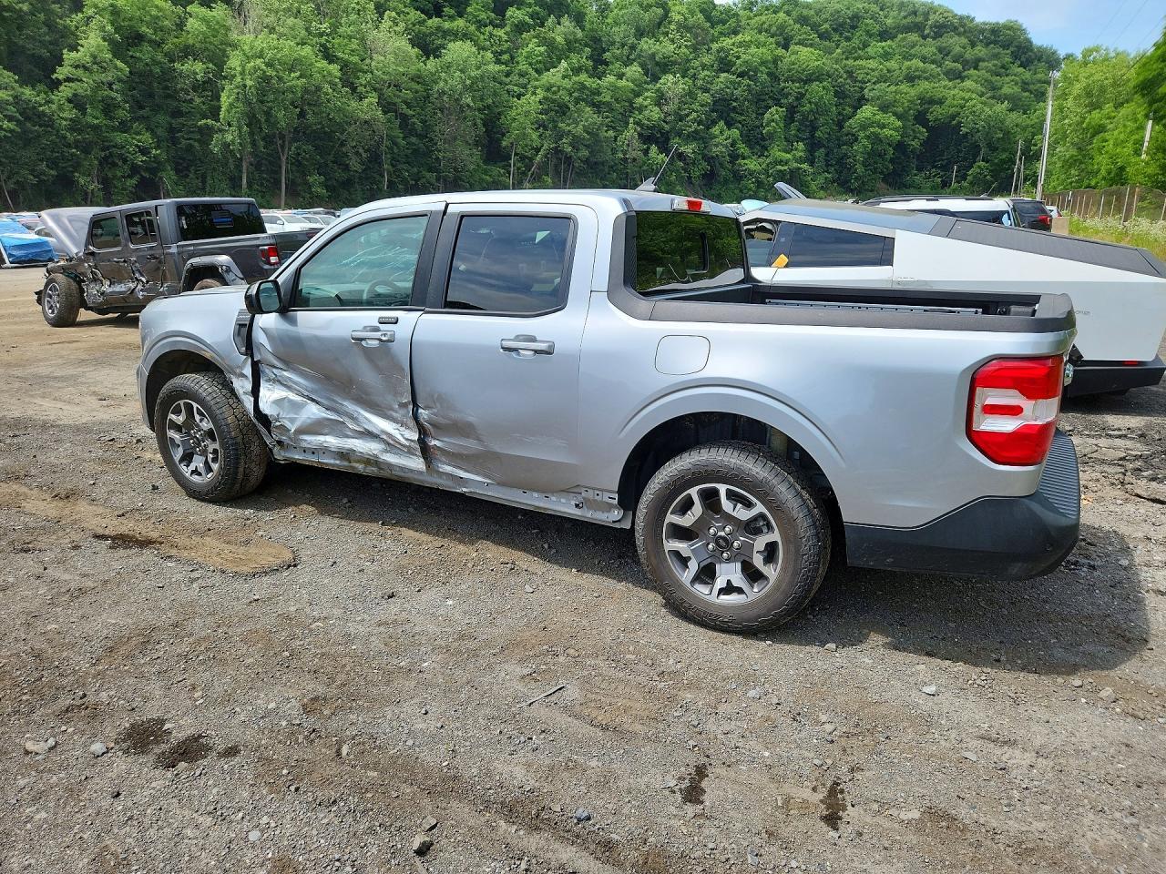 Salvage 2024 Ford Maverick Lariat