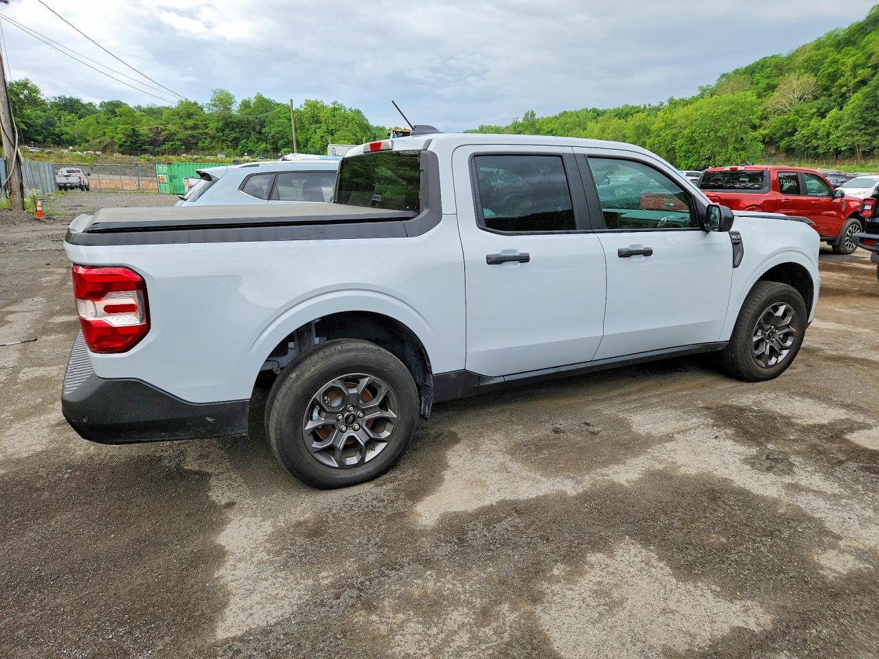 Salvage 2025 Ford Maverick Xlt