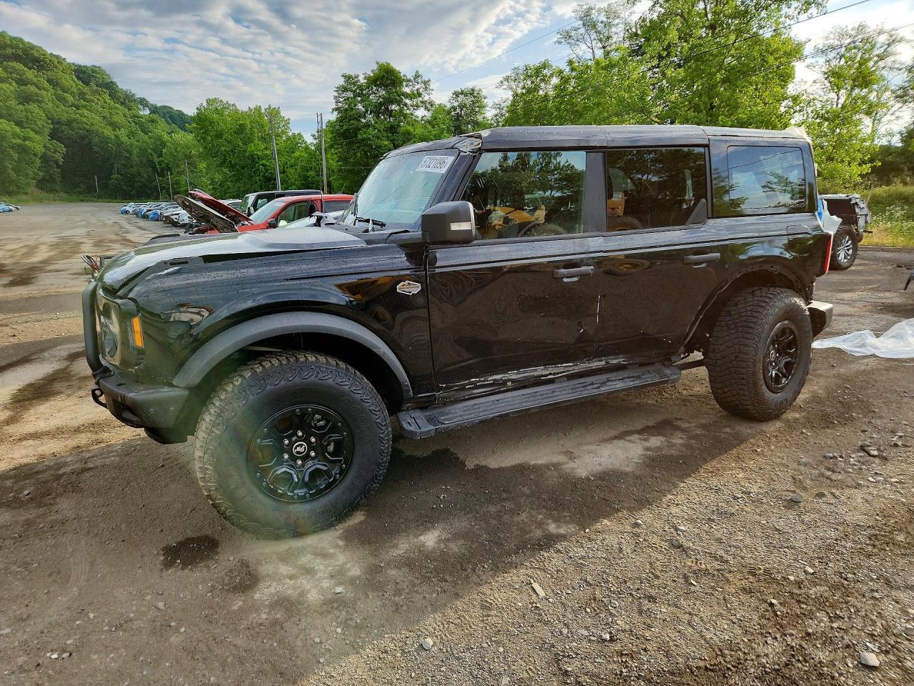 Salvage 2024 Ford Bronco Wildtrak