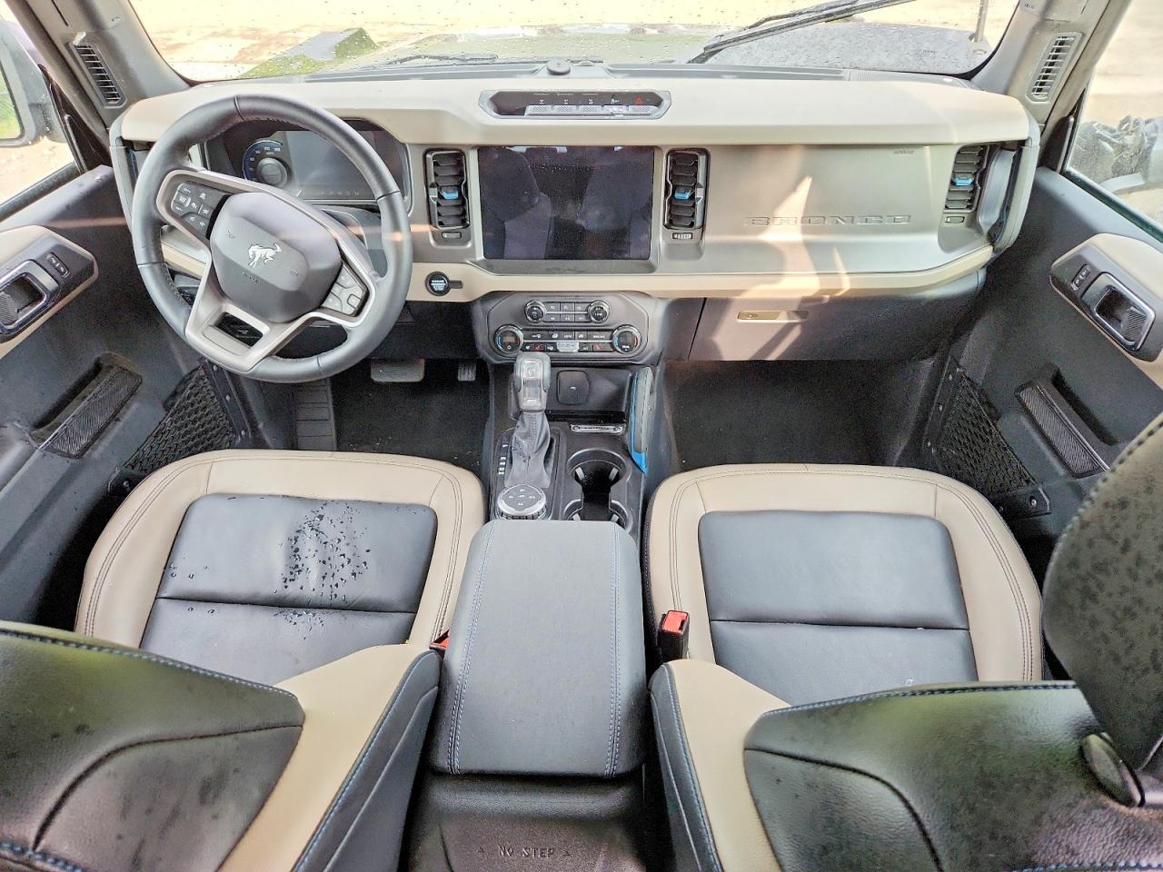 Salvage 2024 Ford Bronco Wildtrak