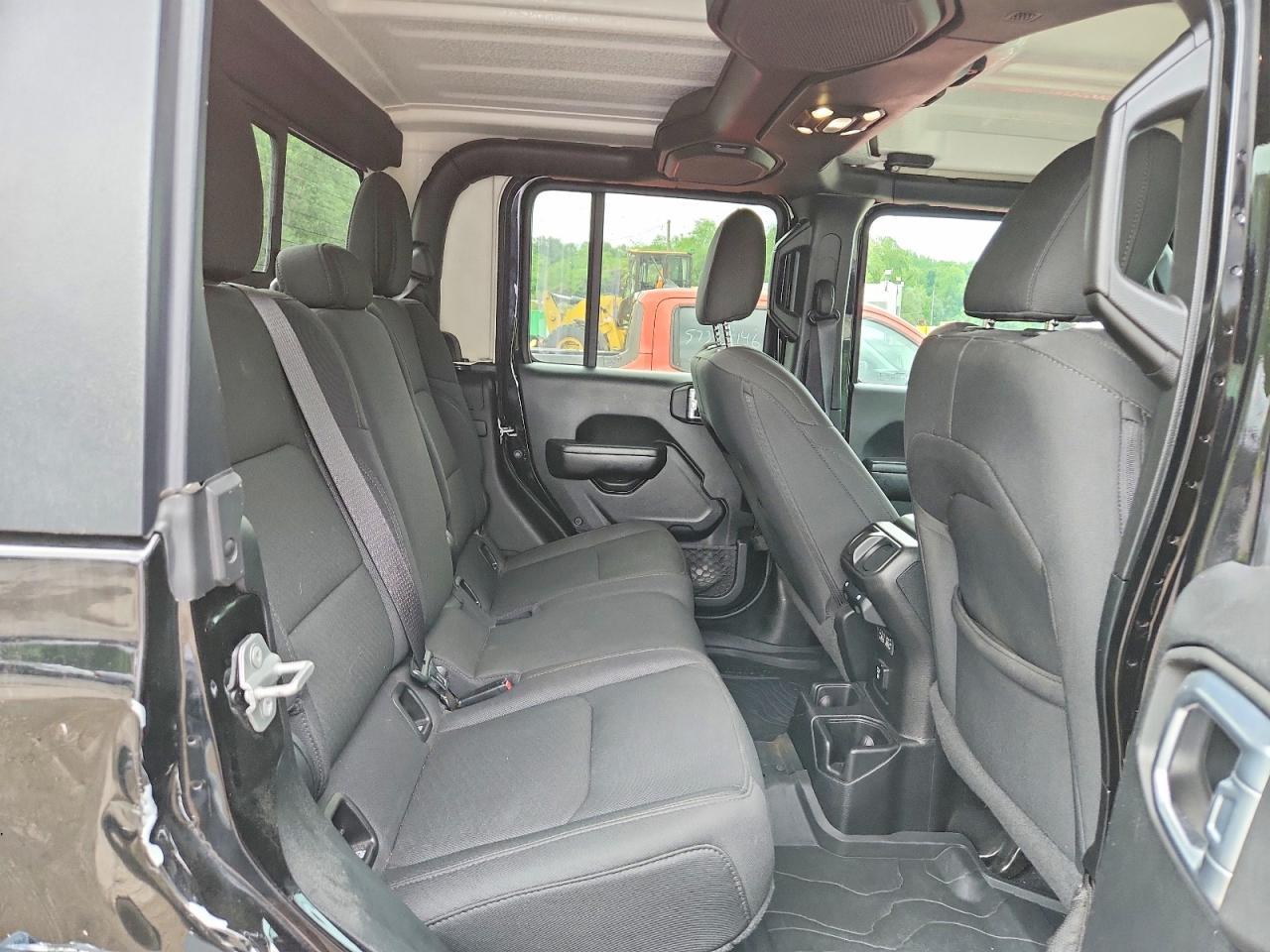 Salvage 2021 Jeep Gladiator 