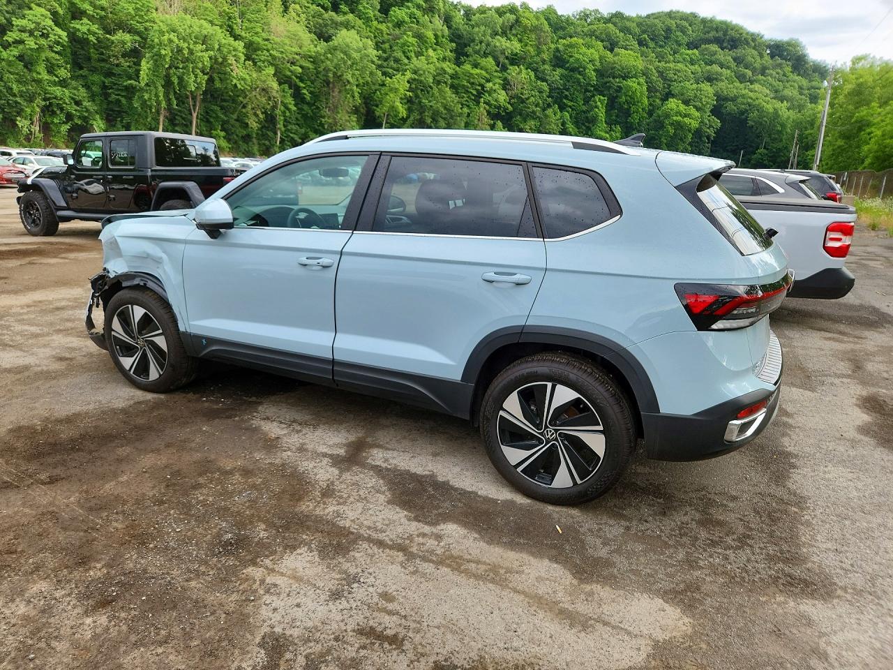 Salvage 2026 Volkswagen Taos Se