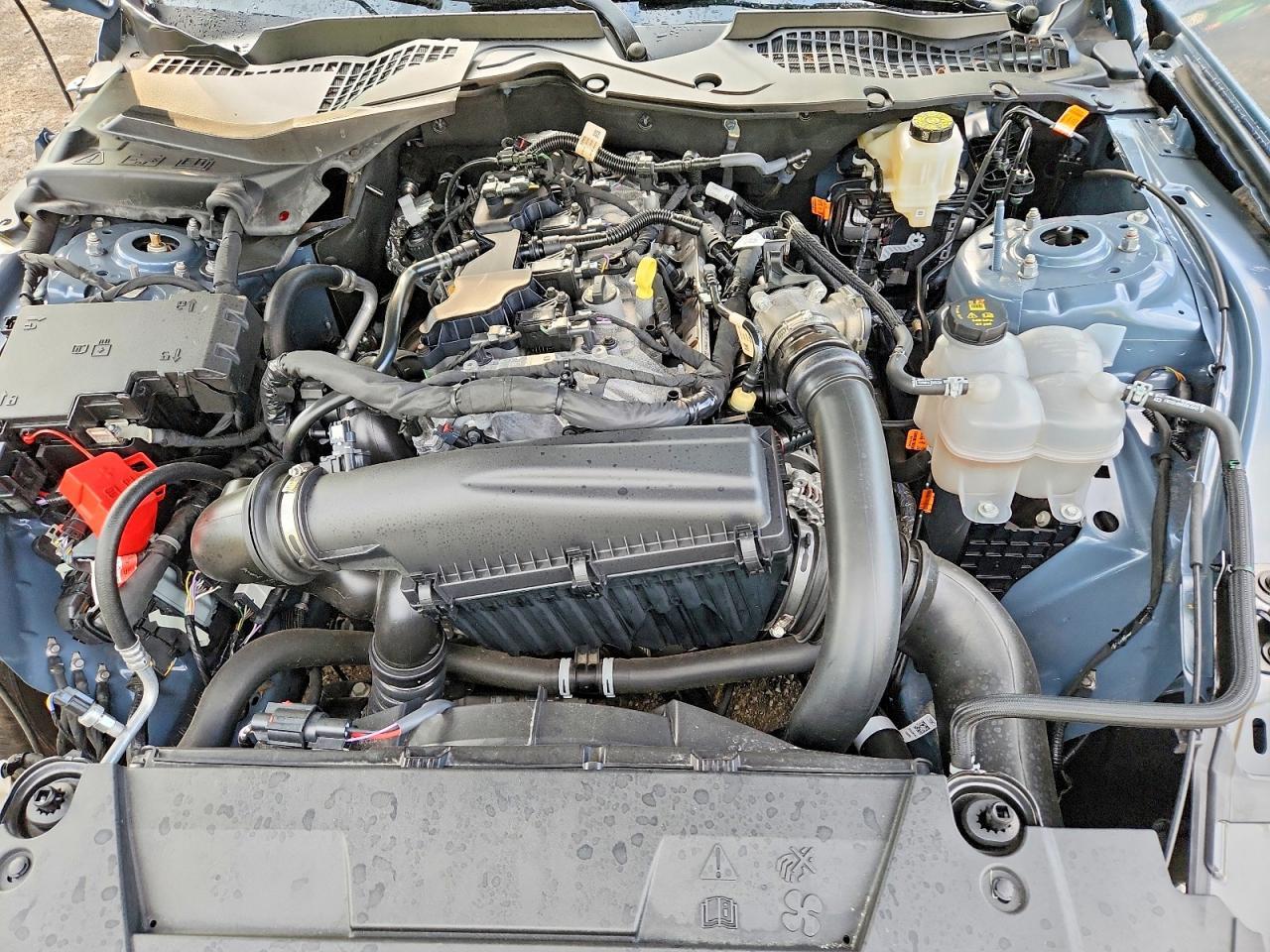 Salvage 2025 Ford Mustang 