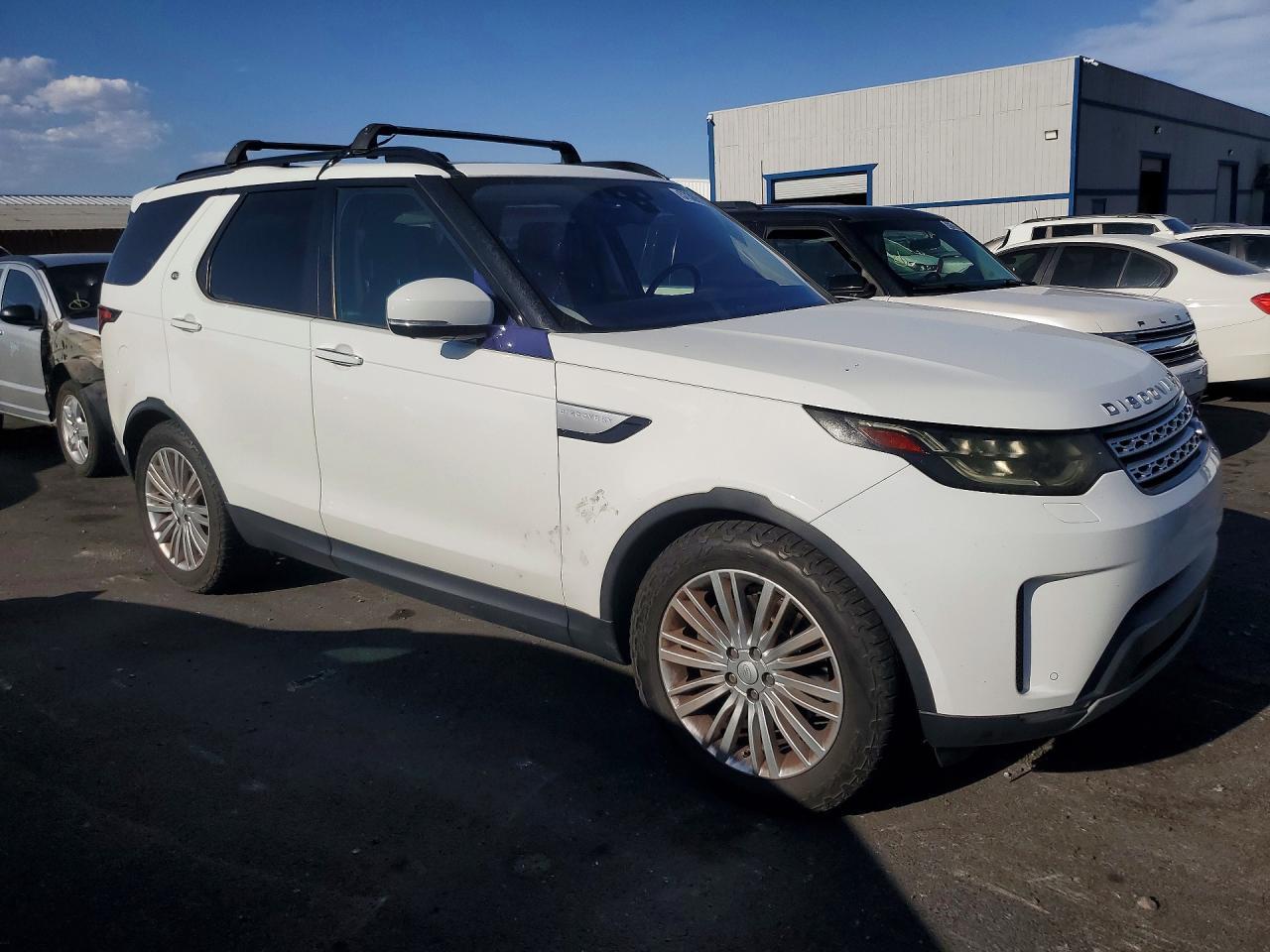 Salvage 2017 Land Rover Discovery Hse Luxury Tdsl