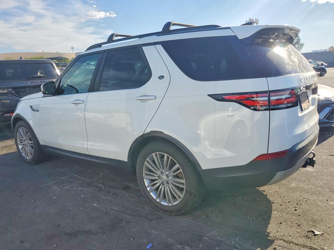 Salvage 2017 Land Rover Discovery Hse Luxury Tdsl