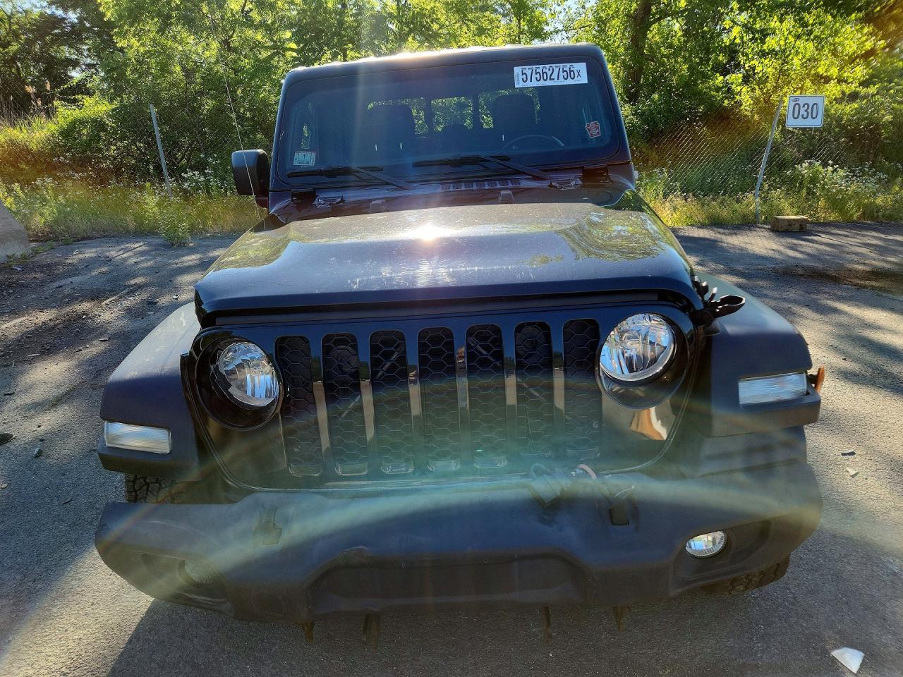 Salvage 2020 Jeep Gladiator 