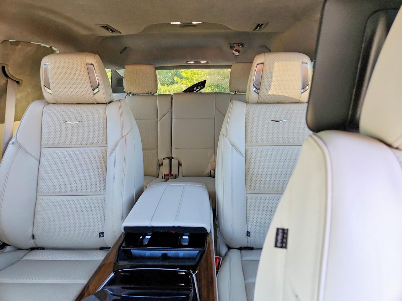 Авто з США 2026 Cadillac Escalade Esv Platinum Luxury