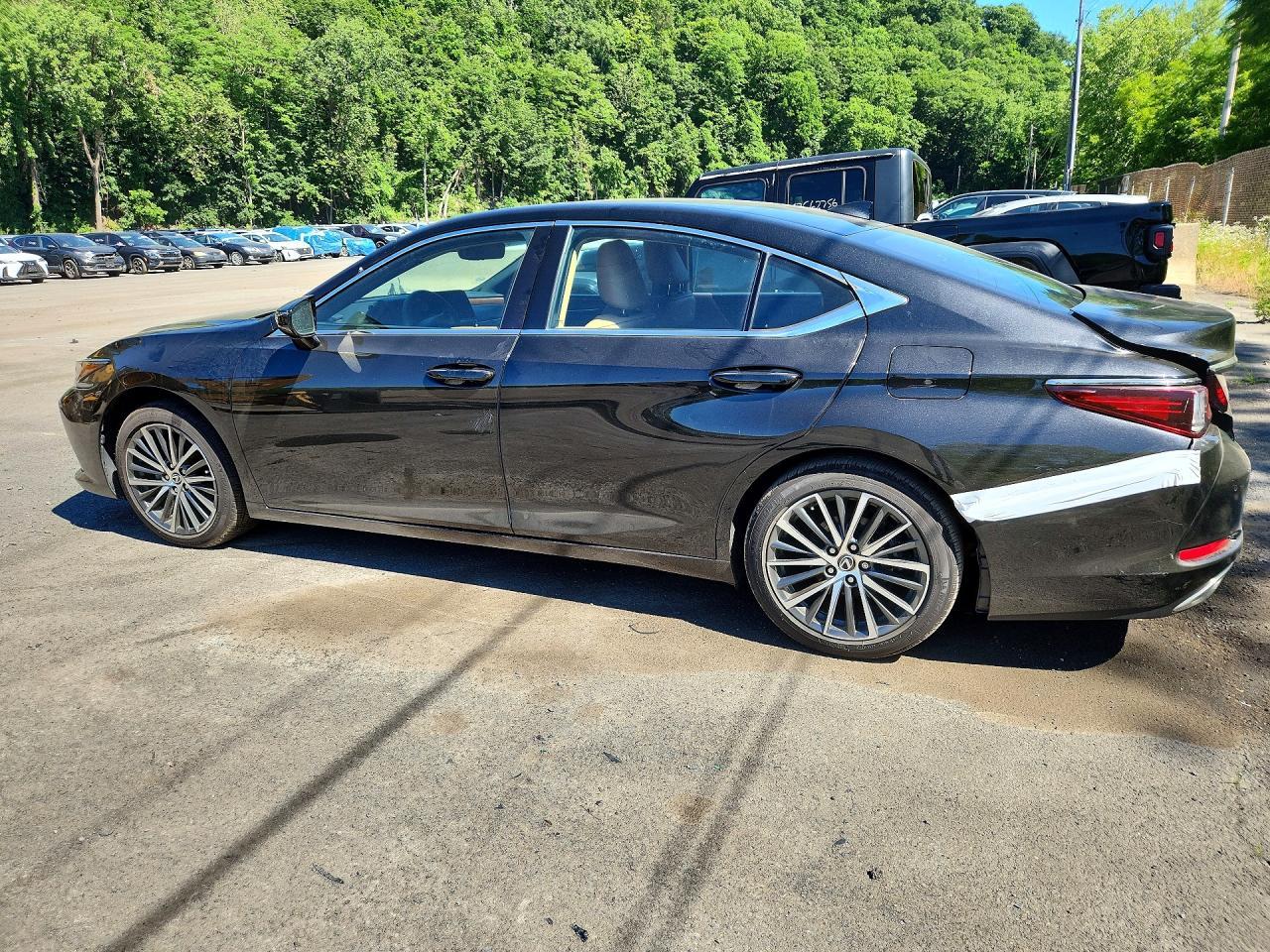 Salvage 2024 Lexus Es 350 