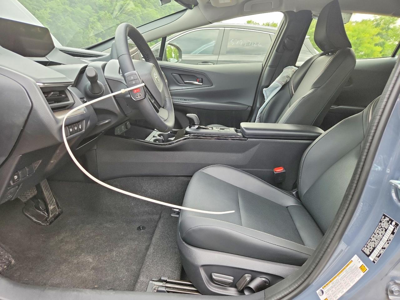 Salvage 2026 Toyota Prius Xle