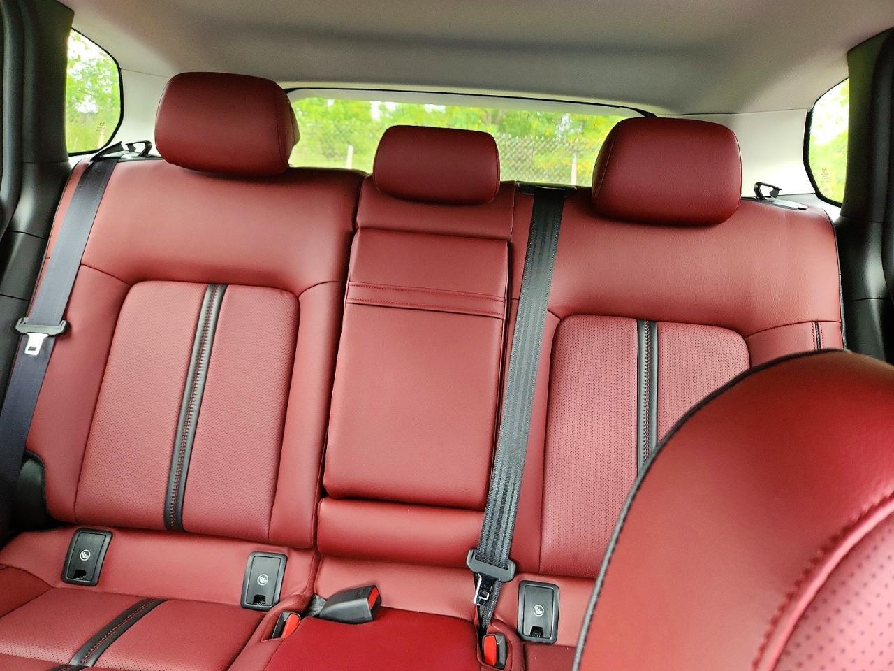 Salvage 2025 Mazda Cx-50 Premium