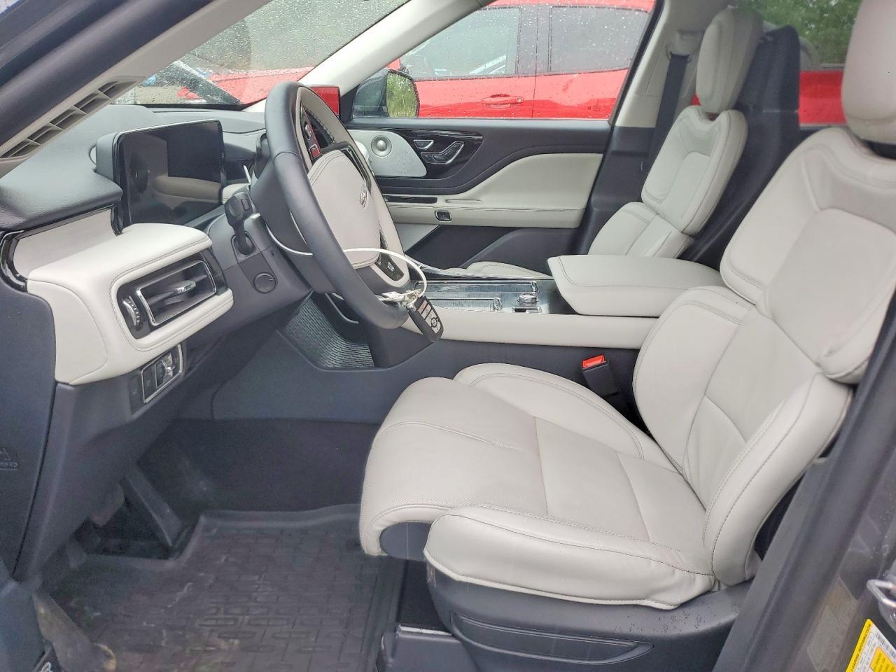 Salvage 2025 Lincoln Aviator Reserve