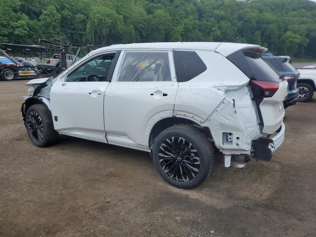 Salvage 2026 Nissan Rogue Dark Armor