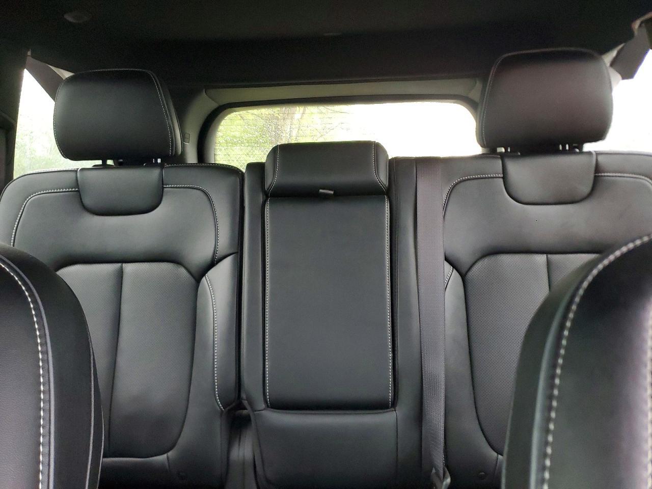 Salvage 2023 Jeep Grand Cherokee Overland