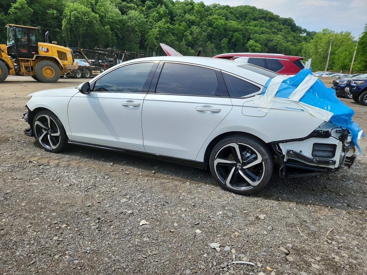 Salvage 2025 Honda Accord Touring Hybrid