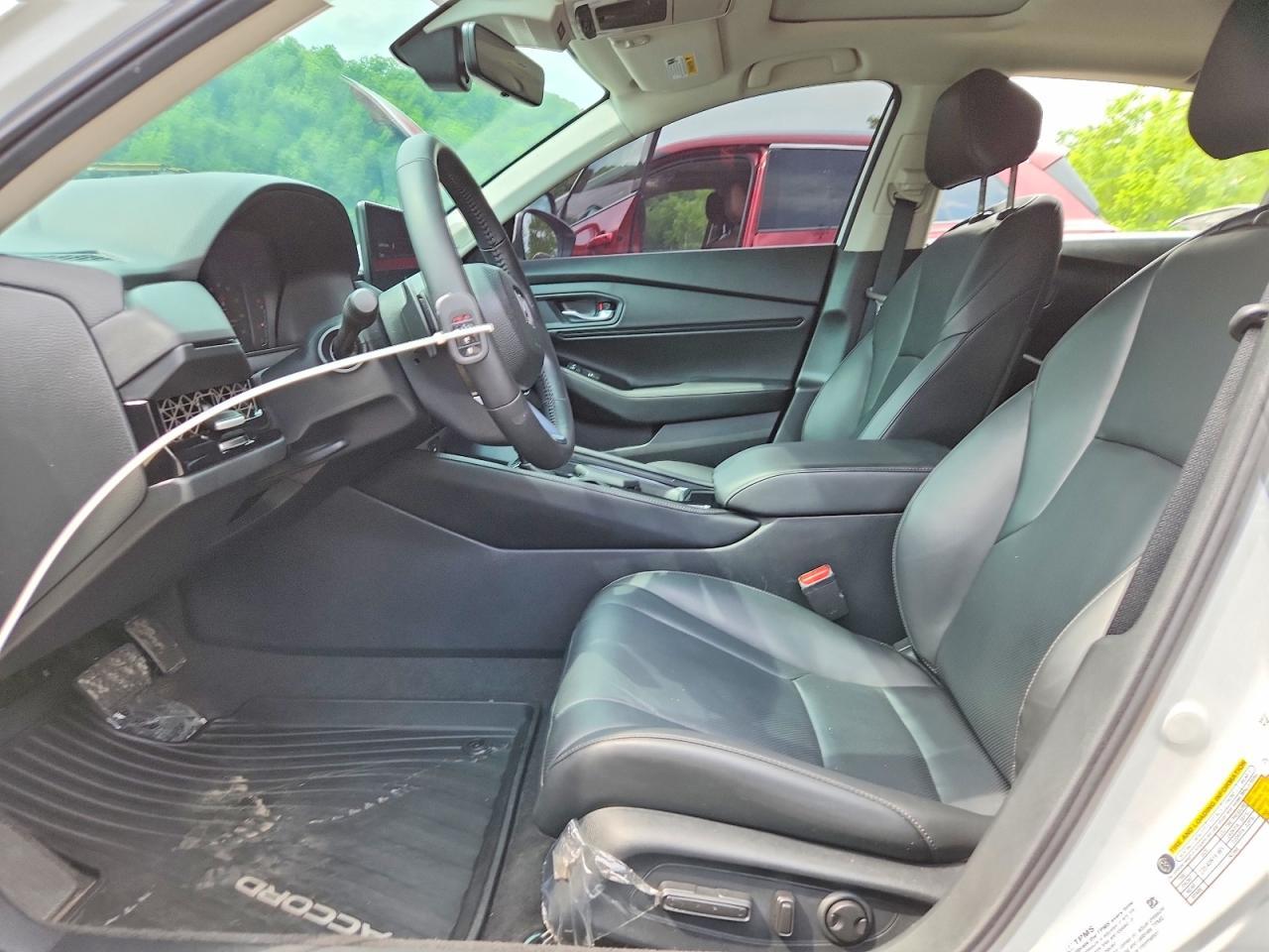 Salvage 2025 Honda Accord Touring Hybrid