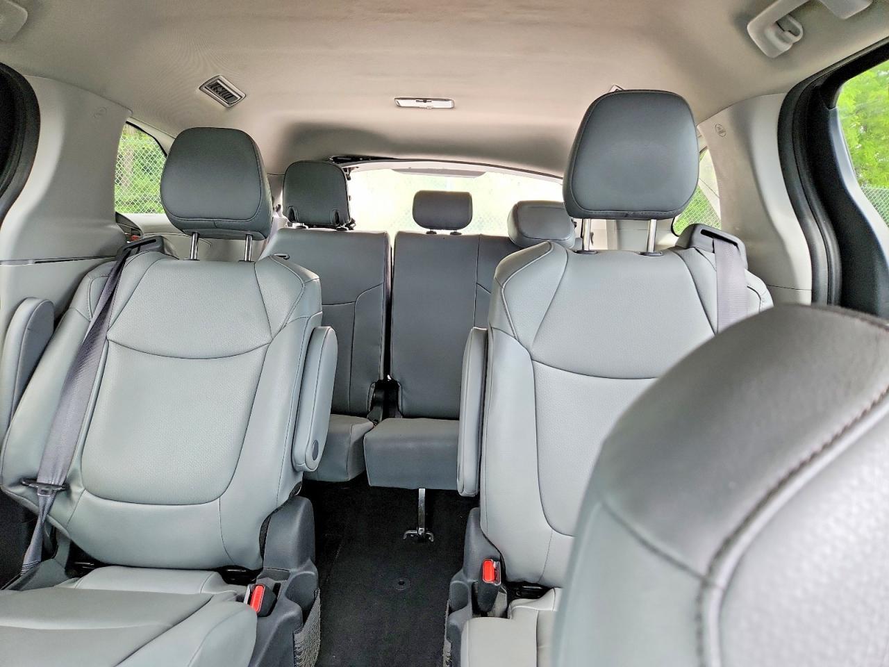Salvage 2024 Toyota Sienna Xle