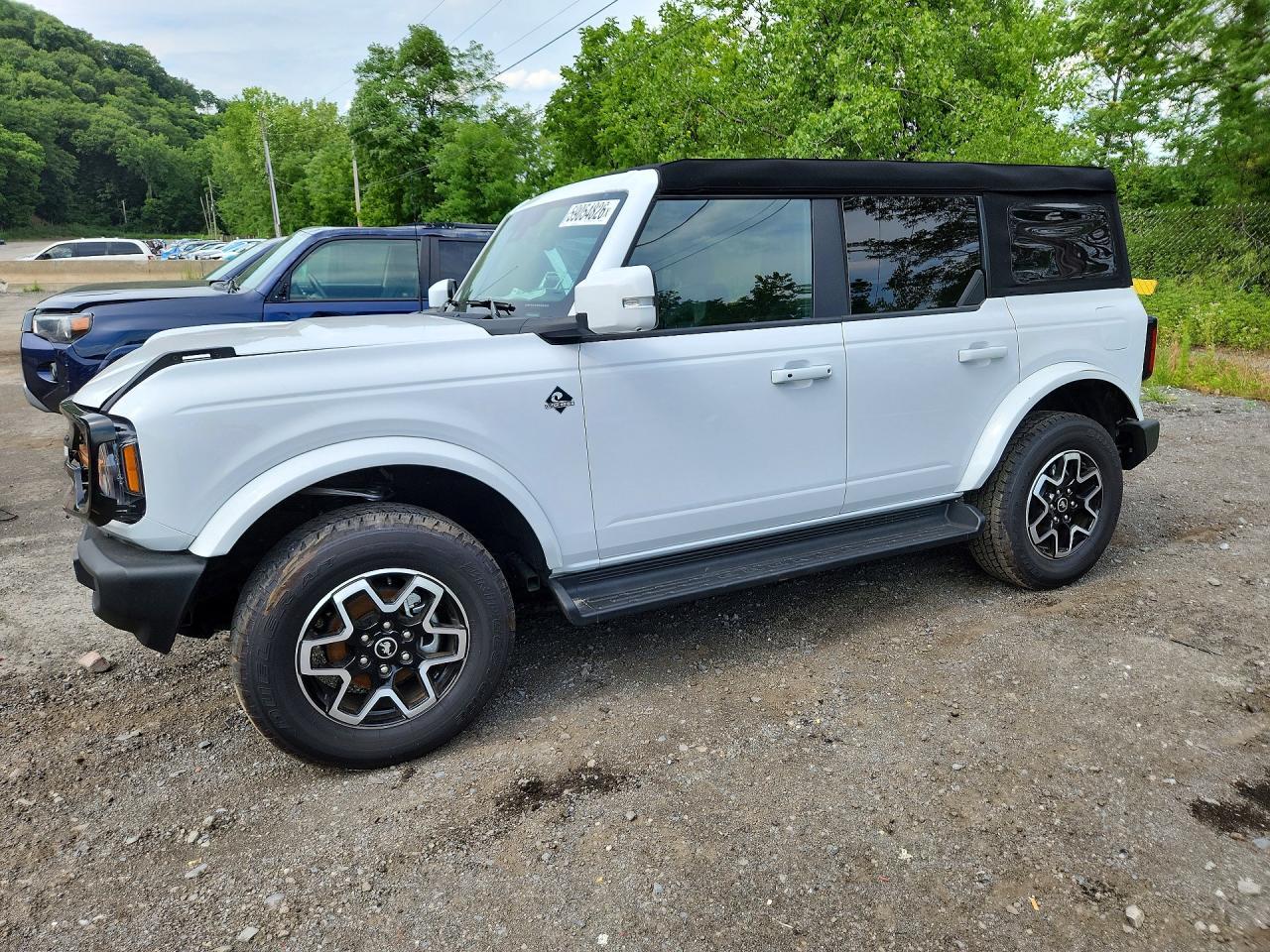 Salvage 2025 Ford Bronco Outer Banks