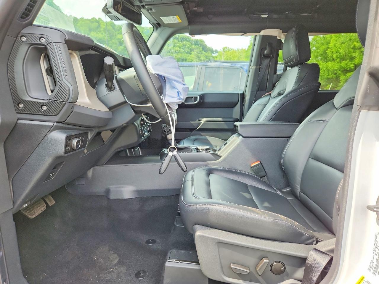 Salvage 2025 Ford Bronco Outer Banks