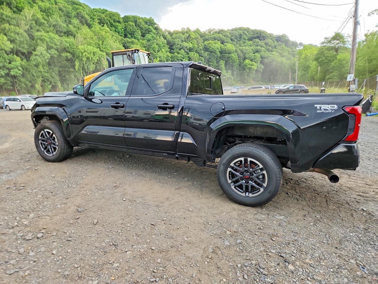 Salvage 2025 Toyota Tacoma Trd Sport