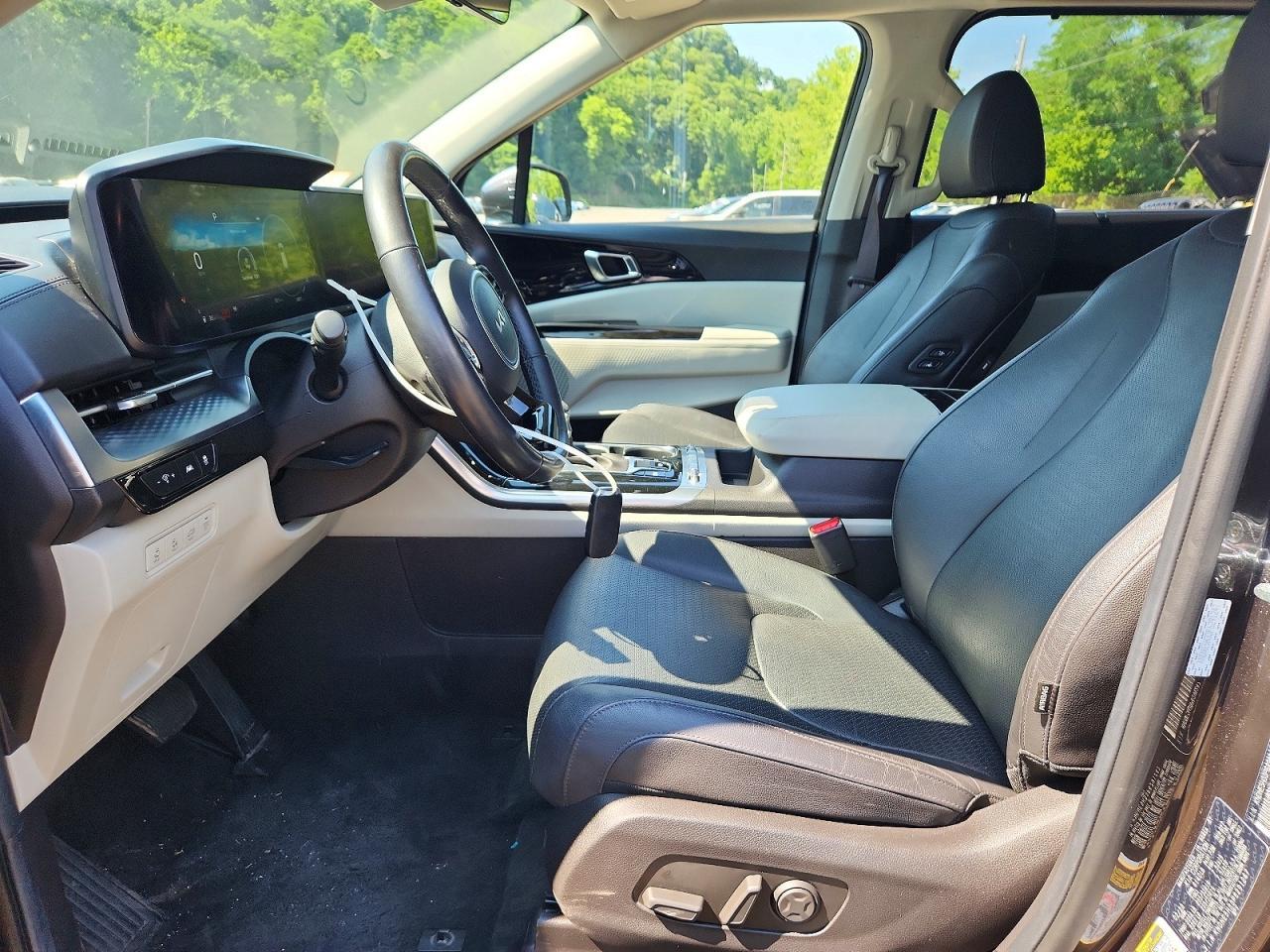 Salvage 2023 Kia Carnival Sx Prestige