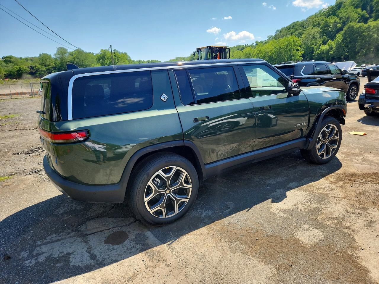 Salvage 2026 Rivian R1s Adventure