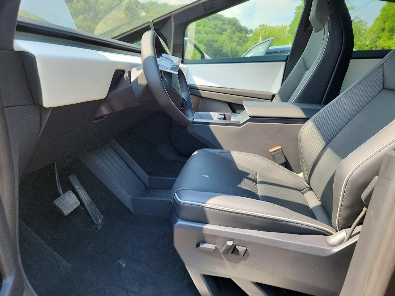 Salvage 2026 Tesla Cybertruck 