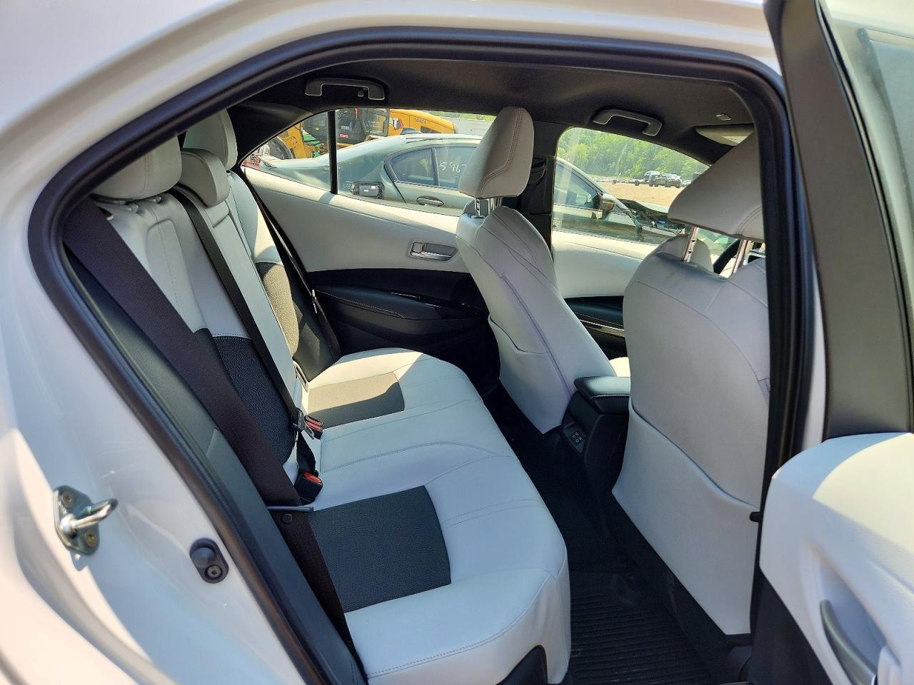 Авто з США 2026 Toyota Corolla Xse