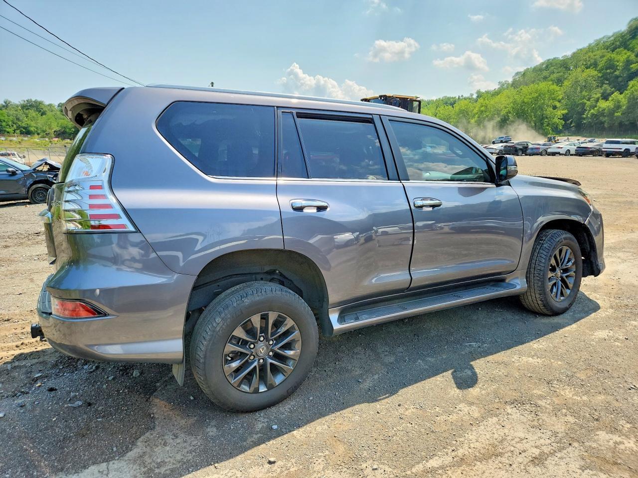 Salvage 2023 Lexus Gx 460 