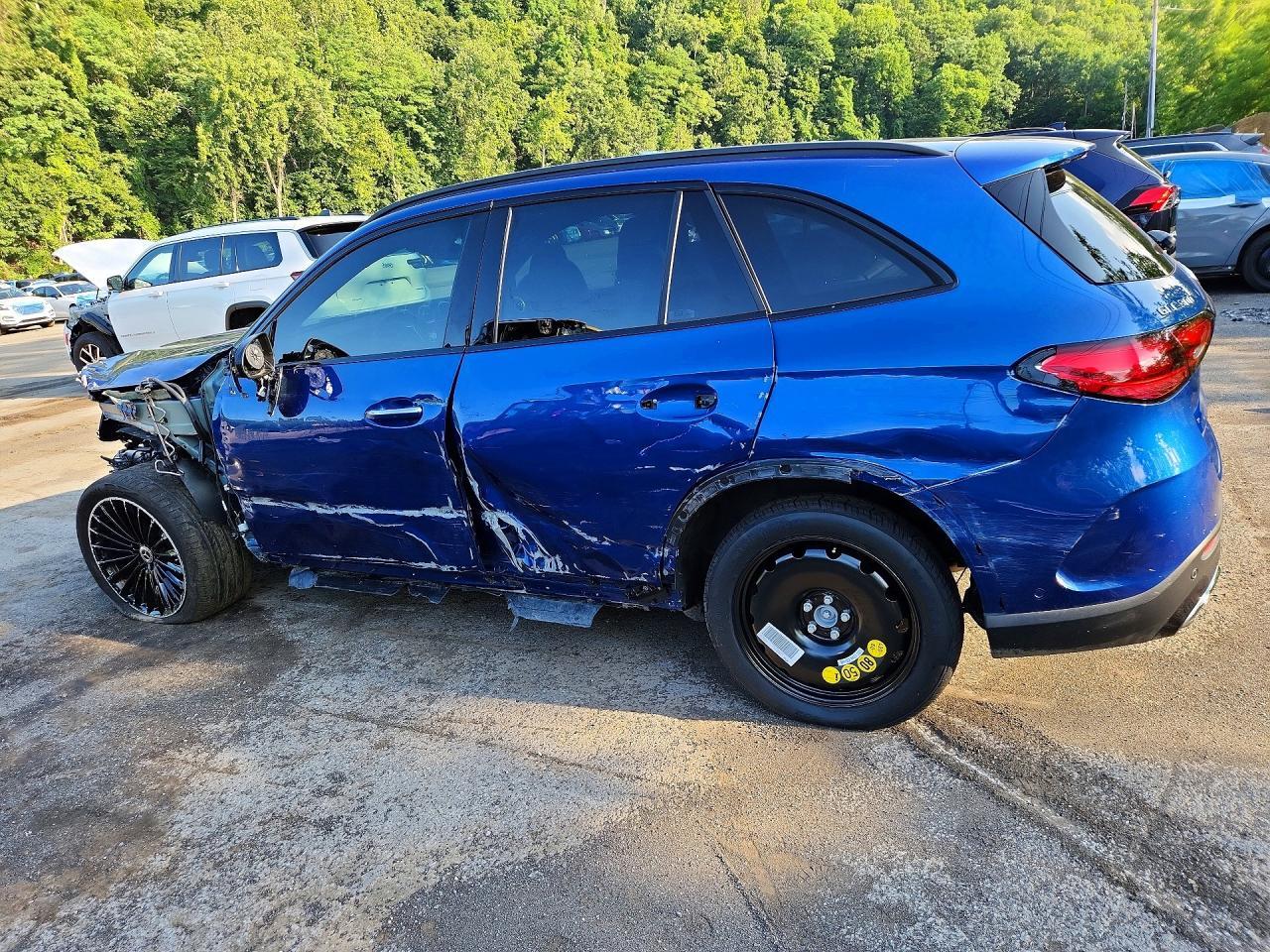 Salvage 2023 Mercedes Benz Glc 300 4matic